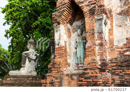 Statue of buddha at Wat Mahathat is a Buddhist temple in the city of Ayutthaya Historical Park,Thailand, Statue of buddha at Wat Mahathat is a Buddhist temple in the city of Ayutthaya Historical Park,Thailand, 61700237