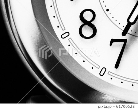 7時 61700528