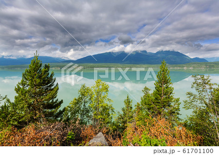 Lake in Canada 61701100