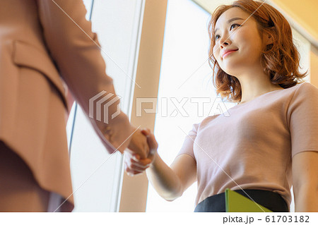 20代 50代 ５０代 61703182