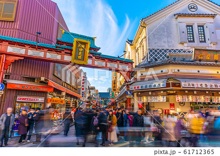 日本の川崎都市景観　川崎大師仲見世などを望む 61712365
