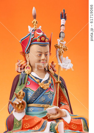 Figurine of Guru Rinpoche with dorje. 61719066