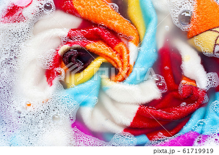 Blanket soak in powder detergent water 61719919