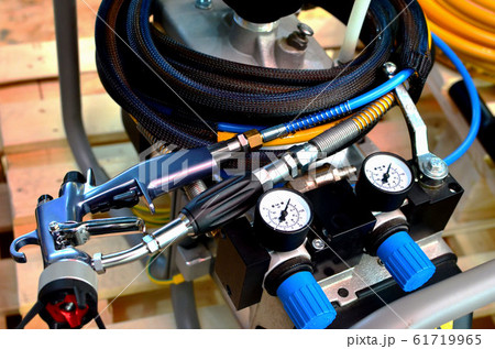 Professional pneumatic equipment, spray gun for painting 61719965