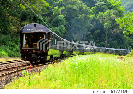 ななつ星 61723690