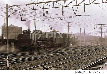 昭和43年 尻内機関区　東北本線電化直前の蒸気機関車D51 61724707