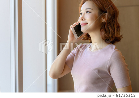 女性 女 女の子 61725315