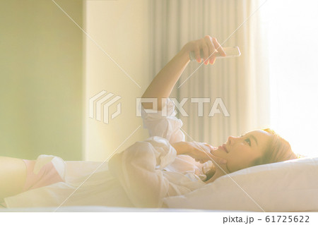 女性 女 女の子 61725622