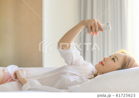女性 女 女の子 61725623