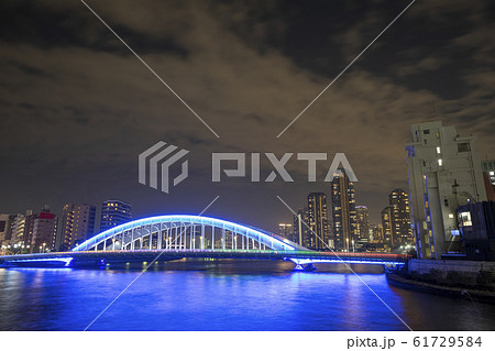 2020年　隅田川に架かる永代橋　ライトアップ復活 61729584