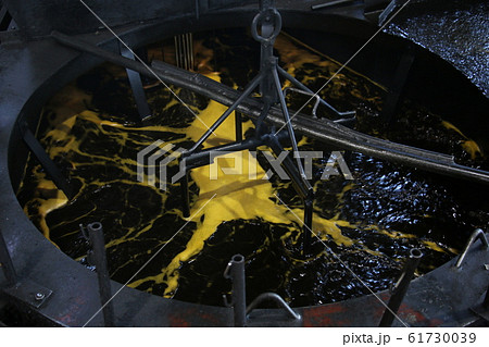 焼入れをする槽 焼入れをする槽 61730039