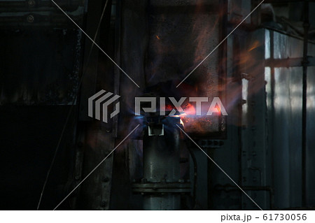 焼入れをする設備 61730056