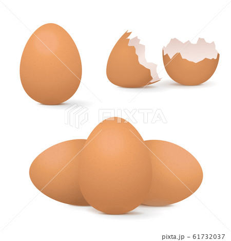 Chicken eggs, whole and broken 61732037
