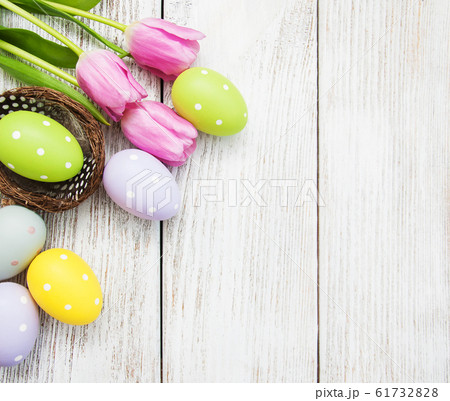 Easter eggs in a nest Easter eggs in a nest 61732828
