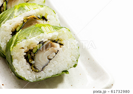 高菜巻き寿司(しめ鯖高菜巻き)。 高菜巻き寿司(しめ鯖高菜巻き)。 61732980