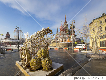 Saint Basil cathedral ( Temple of Basil the Blessed) and Christmas (New Year holidays) decoration, Red Square, Moscow, Russia 61734784
