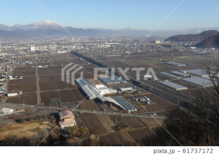 森将軍塚古墳から望む風景 61737172