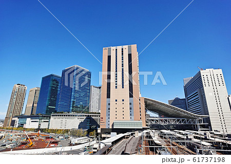 大阪梅田 JR大阪駅 大阪ステーションシティとグランフロント大阪 大阪梅田 JR大阪駅 大阪ステーションシティとグランフロント大阪 61737198