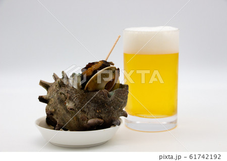 サザエのつぼ焼き 61742192