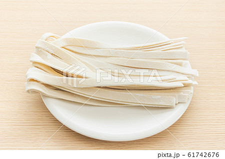 ほうとうの生麺 ほうとうの生麺 61742676