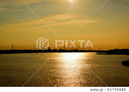 千葉県 手賀沼の夕景 千葉県 手賀沼の夕景 61746988