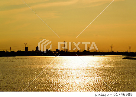 千葉県 手賀沼の夕景 千葉県 手賀沼の夕景 61746989