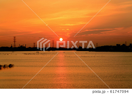 千葉県 手賀沼の夕景 千葉県 手賀沼の夕景 61747094