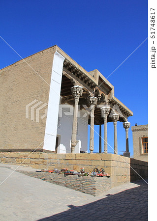 ブハラのアクク城のジュマ・モスク 61748617