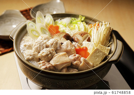 鶏鍋 61748858
