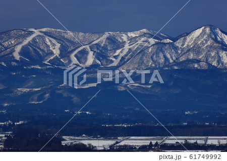 青空と奥羽山脈 青空と奥羽山脈 61749992