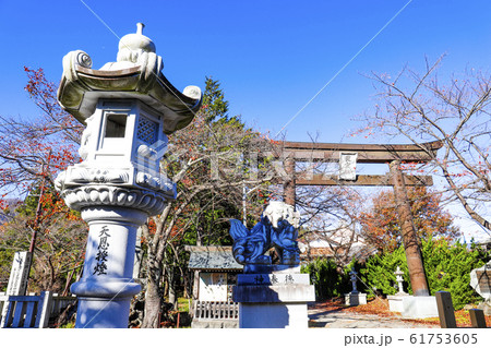 【山梨県】国指定重要文化財富士御室浅間神社　里宮社参道 61753605