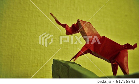 折り紙のユニコーンの写真素材