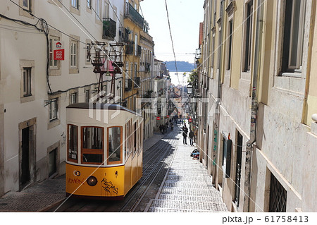 リスボンのケーブルカー ポルトガル ビッカ線 リスボンのケーブルカー ポルトガル ビッカ線 61758413