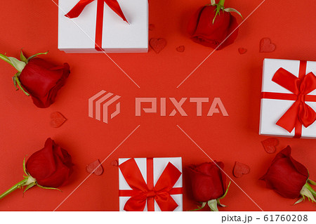 Red roses hearts gifts card Red roses hearts gifts card 61760208