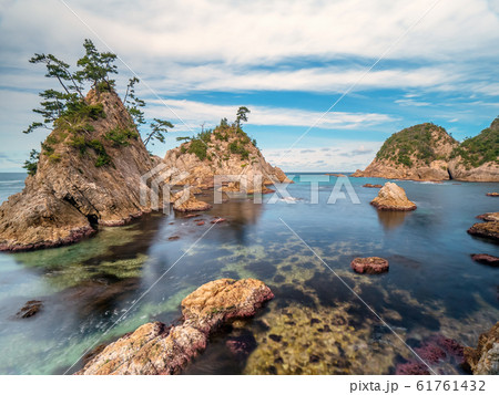 鳥取県の絶景ジオパーク　鴨ヶ磯　美しい浦富海岸　山陰海岸国立公園　世界ジオパーク 61761432