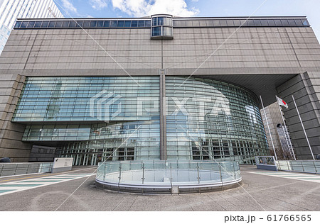 愛知県名古屋市　愛知芸術文化センター 61766565