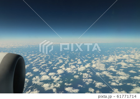 空の旅 61771714