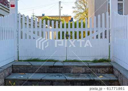 White Picket Gate 61771861