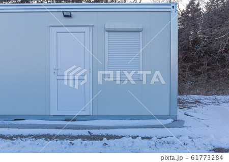 Converted Container Winter 61773284