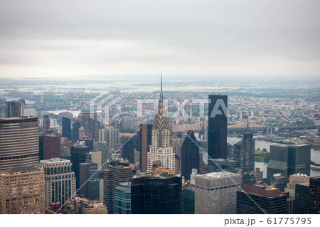 Aerial view of Manhattan skyscrapers 61775795