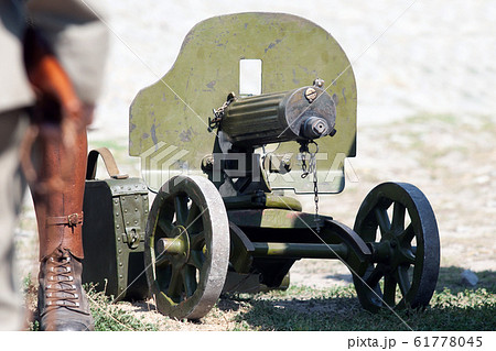 World War I Maxim gun - first recoil-operated World War I Maxim gun - first recoil-operated 61778045