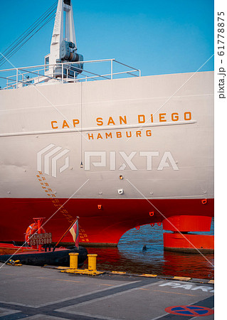 ハンブルク港 61778875