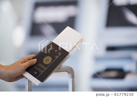 空港 チェックインカウンター パスポート 空港 チェックインカウンター パスポート 61779230