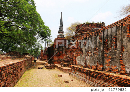 世界遺産　タイランド　アユタヤ遺跡　ワット・プラ・シー・サンペット 61779622