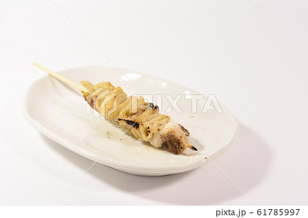 焼き鳥 塩だれ 皮 61785997