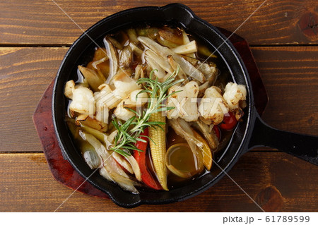 ホルモンアヒージョ ホルモンアヒージョ 61789599