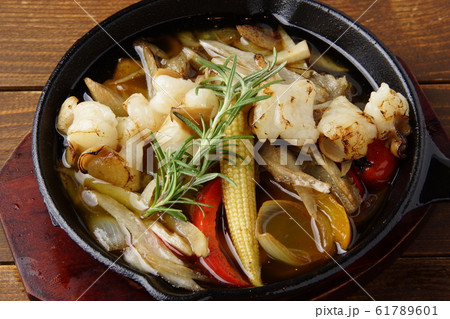 ホルモンアヒージョ 61789601