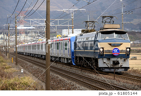 東海道線を走るEF6627つくばエクスプレスTX-3000系甲種輸送 東海道線を走るEF6627つくばエクスプレスTX-3000系甲種輸送 61805144