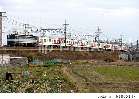 JR京都線を行くEF651138東武鉄道70000系甲種輸送 61805147