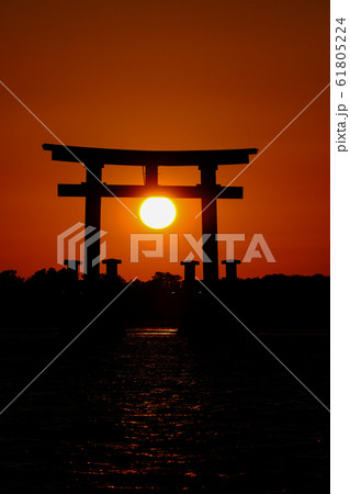 浜名湖　弁天島の夕刻 61805224